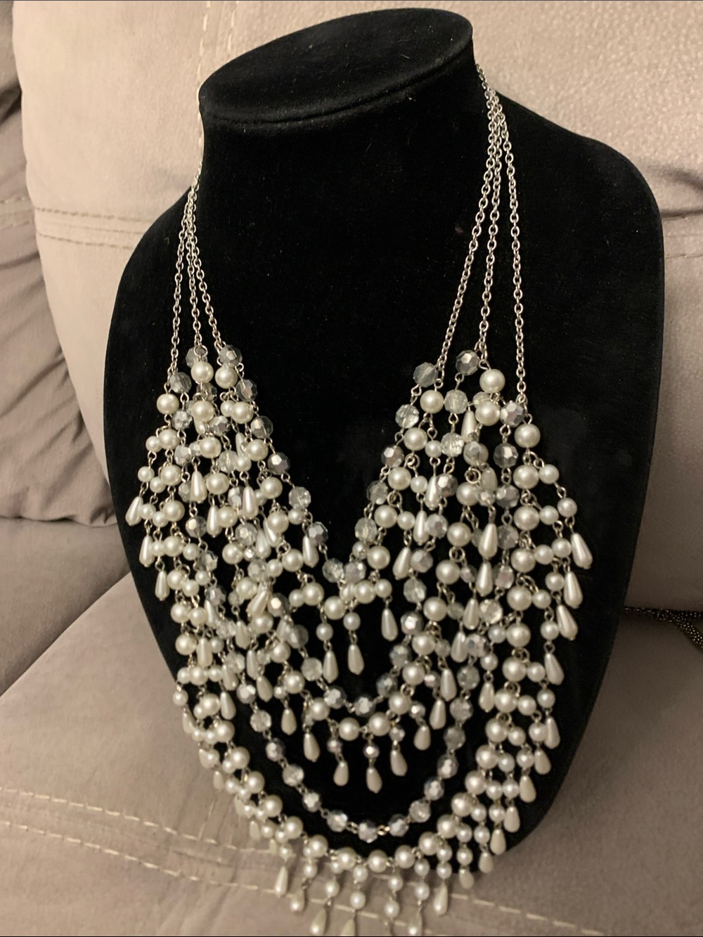NWOT Elegant Multi-Strand Pearl Cascade Necklace - White